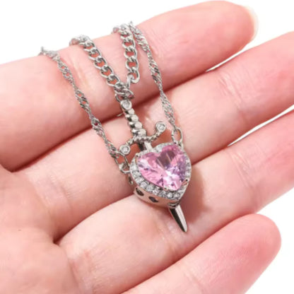 COLLAR CORAZON ESPADA
